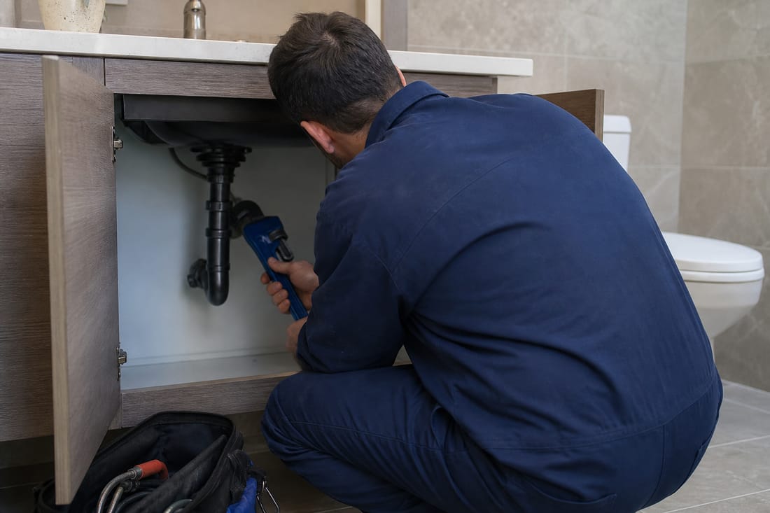 Exemple : intervention de débouchage en salle de bain